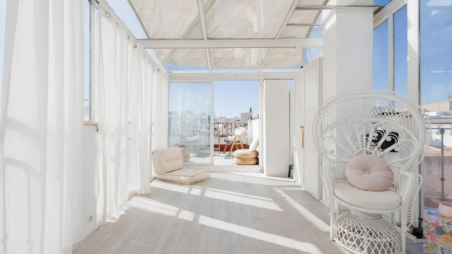 Apartment C44 Cute Penthouse City Center Malaga